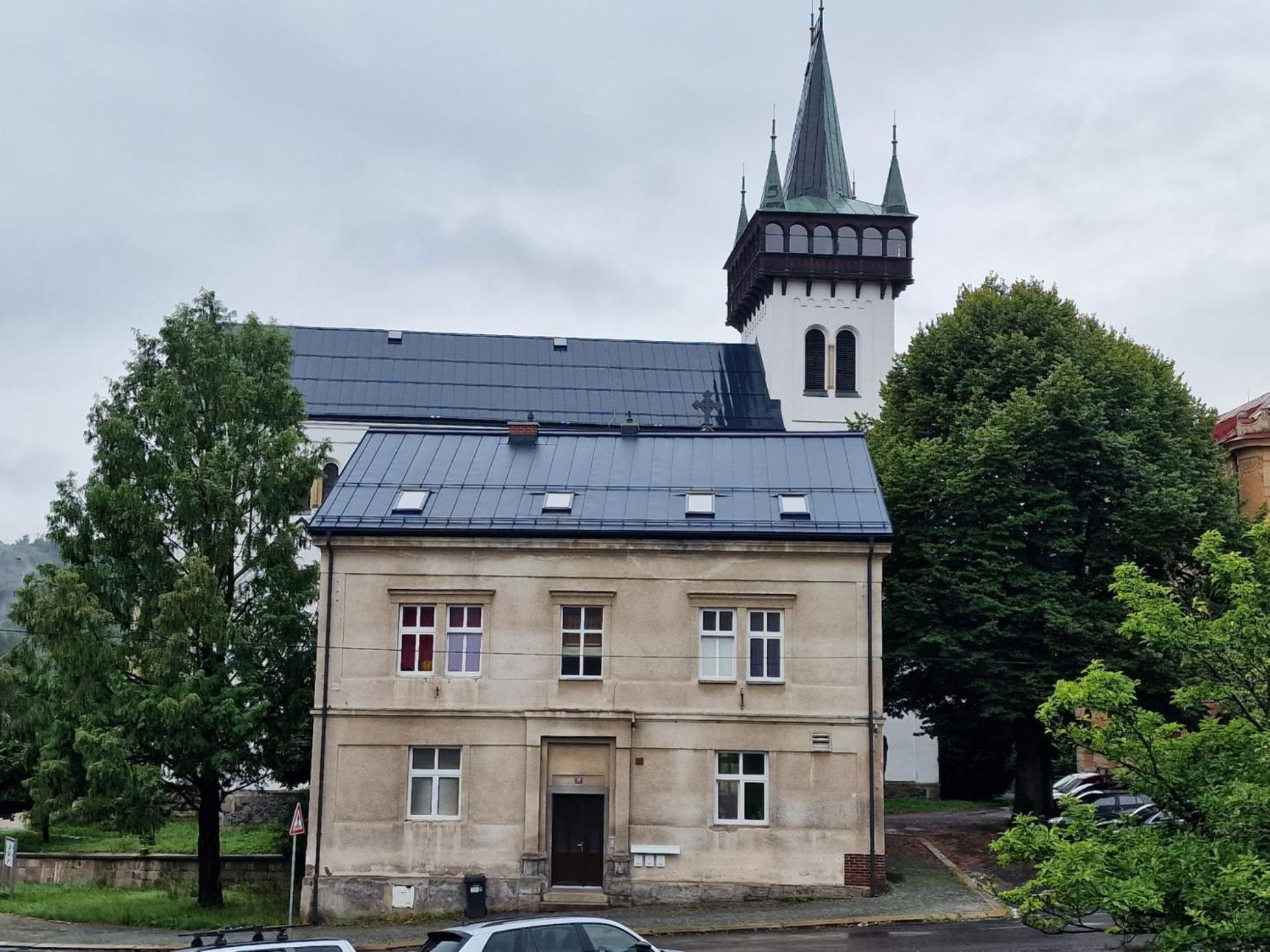 Apartman U Kostela Semily Kültér fotó